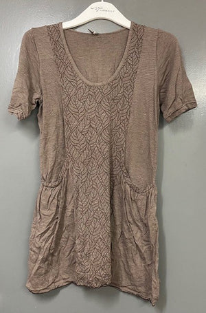 Soy Tunic with gathered pockets