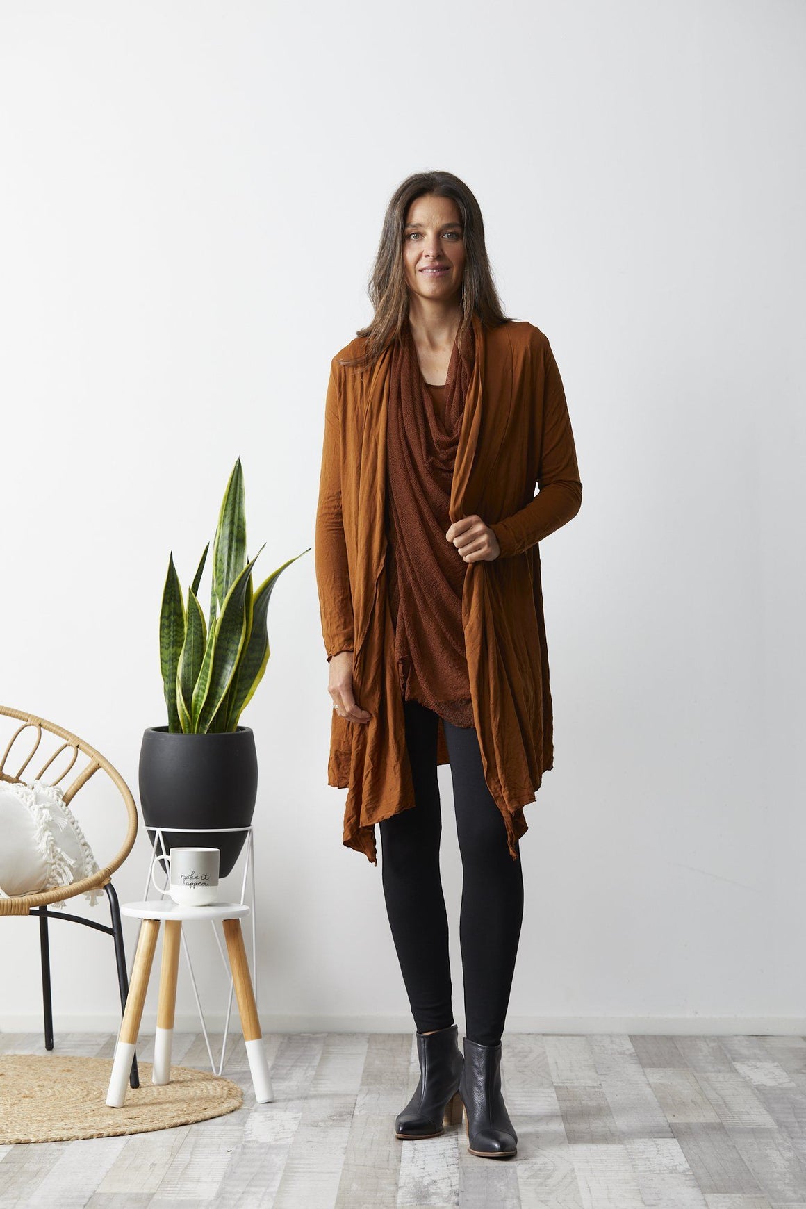 Long open cardi with wide band